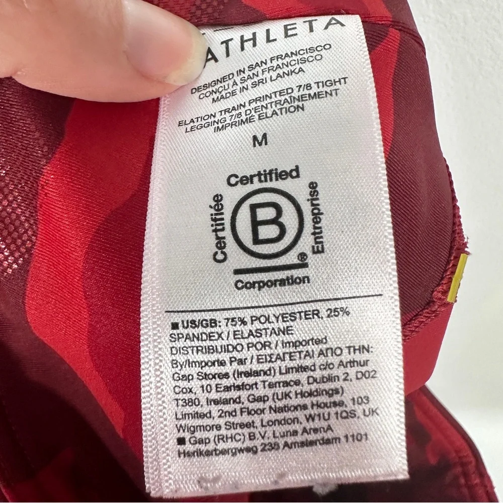 Athleta Elation Train Printed 7/8 Tight Size Medium Red Camo Shine - Picture 8 of 8
